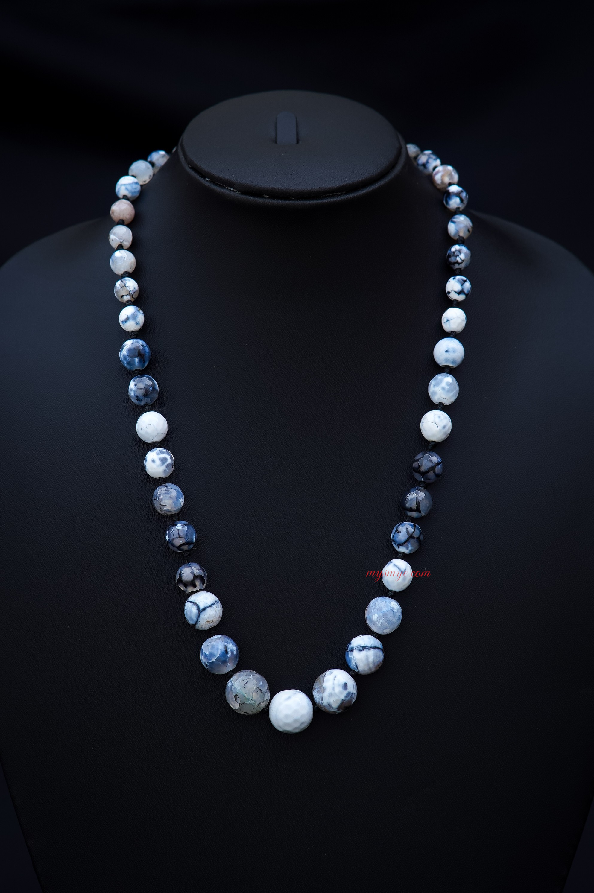 MySMyE - Bold & Beautiful - Dazzling Hot Pink Beaded Necklace